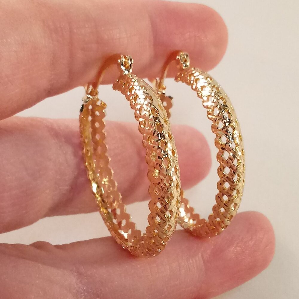 18K Yellow Gold Filled Bohemian Carve Layer Circle Hoop Dangle Earrings 34mm - Picture 5 of 6